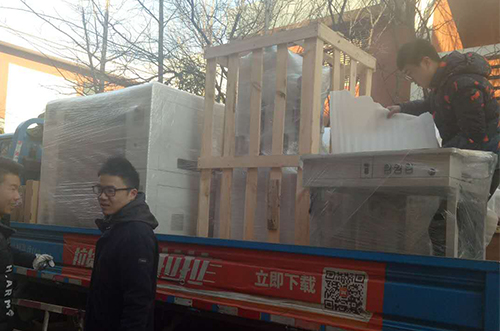 上?？蛻鬝MT設(shè)備專車送貨，貨到上門安裝調(diào)試